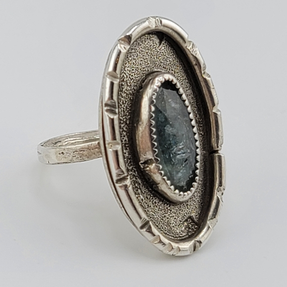 AQUAMARINE OVAL SHAPE RING HANDMADE IN STERLING SILVER METAL SIZE 8.5 - Picture 5 of 7